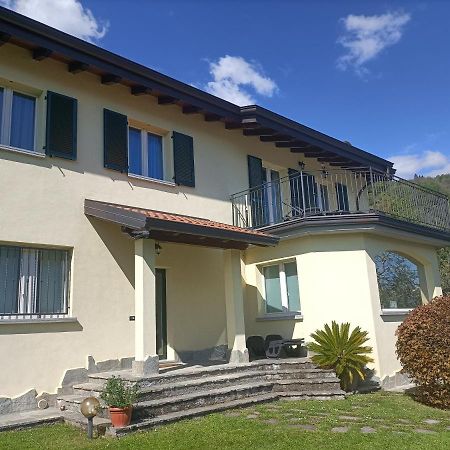 Casa Olive 2 Oliveto Lario Exterior foto